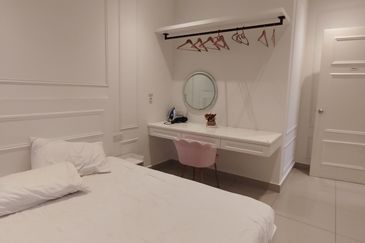 Bali Residence with seaview in Melaka town area for sale