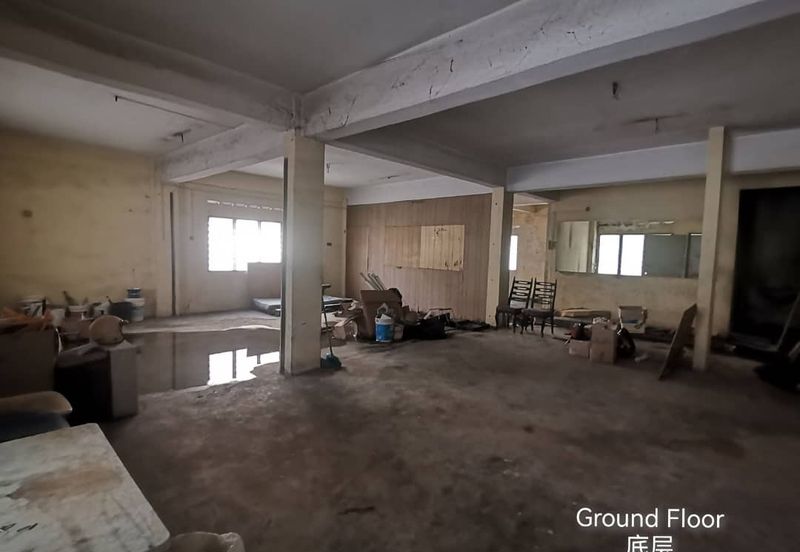 Melaka Town Kampung Lapan Freehold 5 Storey Endlot Shop for Sale