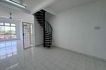 PANGSAPURI MATA KUCHING