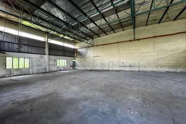 Kawasan Perindustrian Alor Gajah Warehouse Factory for Sale 