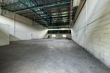 Kawasan Perindustrian Alor Gajah Warehouse Factory for Sale 