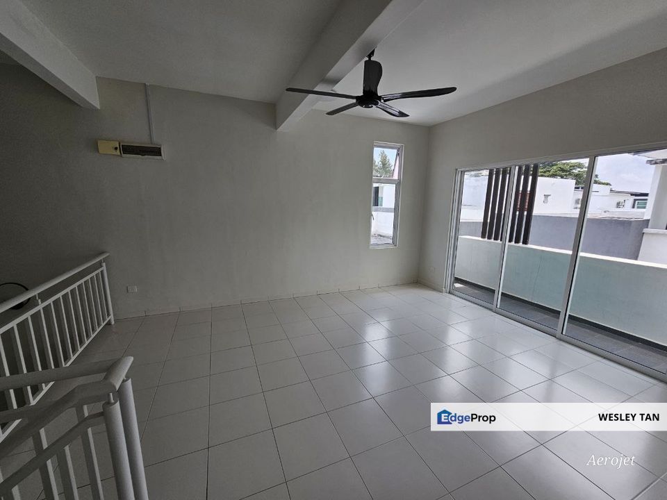 Klebang Utama 3 Storey Semi D 3,956sf Furnished Non Bumi South East View Facing, Melaka, Klebang