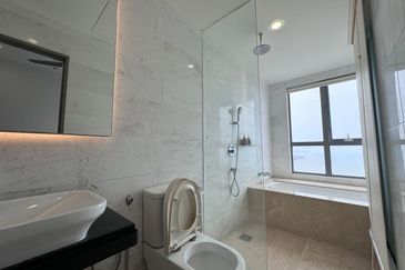 Silverscape Luxury Residences