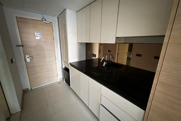 Studio Room, The Straits Hotel & Residence, Melaka Raya