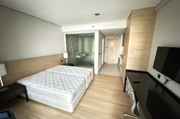 Studio Room, The Straits Hotel & Residence, Melaka Raya