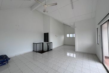 PANGSAPURI MATA KUCHING