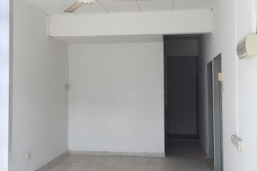Single Storey Terrace In Taman Kota Laksamana, Melaka town for sale 