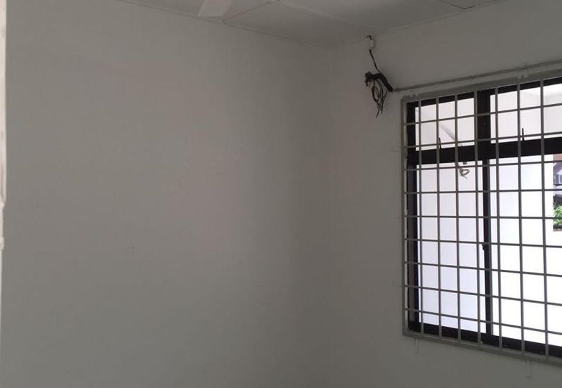 Single Storey Terrace In Taman Kota Laksamana, Melaka town for sale 