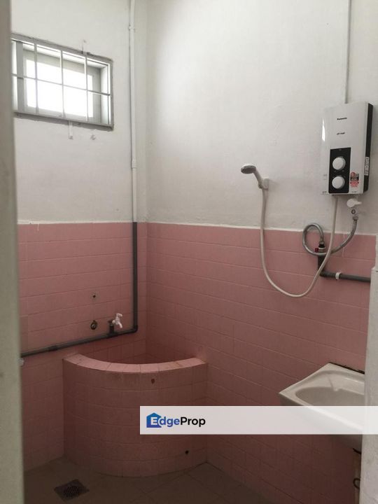 Single Storey Terrace In Taman Kota Laksamana, Melaka town for sale , Melaka, Melaka Tengah