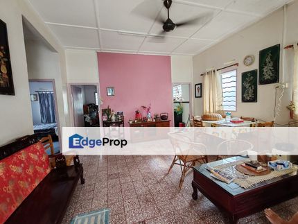 Freehold Bungalow Fully furnished at Jalan Johor, Semabok for sale , Melaka, Ujong Pasir