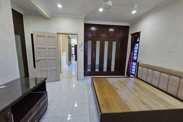 TAMAN ENGGANG (GANGSA HEIGHTS)