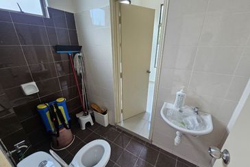 TAMAN PUNCAK BERTAM (MALIM HILL PARK)