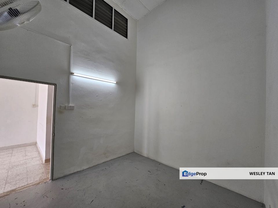 Kota Laksamana Single Storey Terrace Southeast 3 Rooms 3mins to Jonker, Melaka, Melaka Jaya