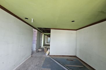 Multi Purpose Commercial 8 Level Building For Rent in Melaka Town