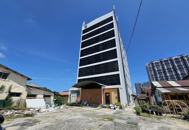 Multi Purpose Commercial 8 Level Building For Rent in Melaka Town