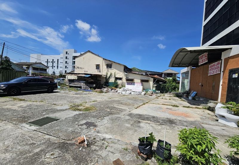 Multi Purpose Commercial 8 Level Building For Rent in Melaka Town