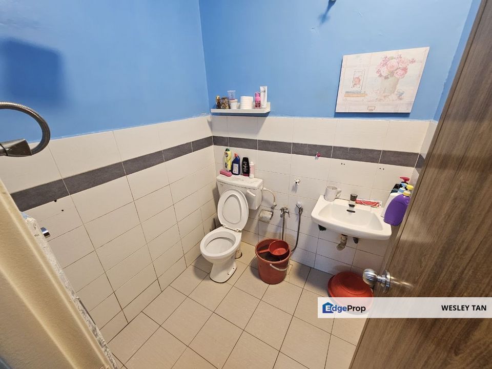  Single Storey Terrace Partially Fitted 3rooms Extra Parking Face Field, Melaka, Bukit Katil