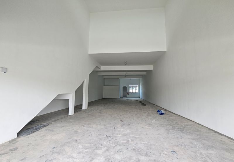 Botani Parkland Jasin Mainroad Side By Side Shop Ready for Franchise