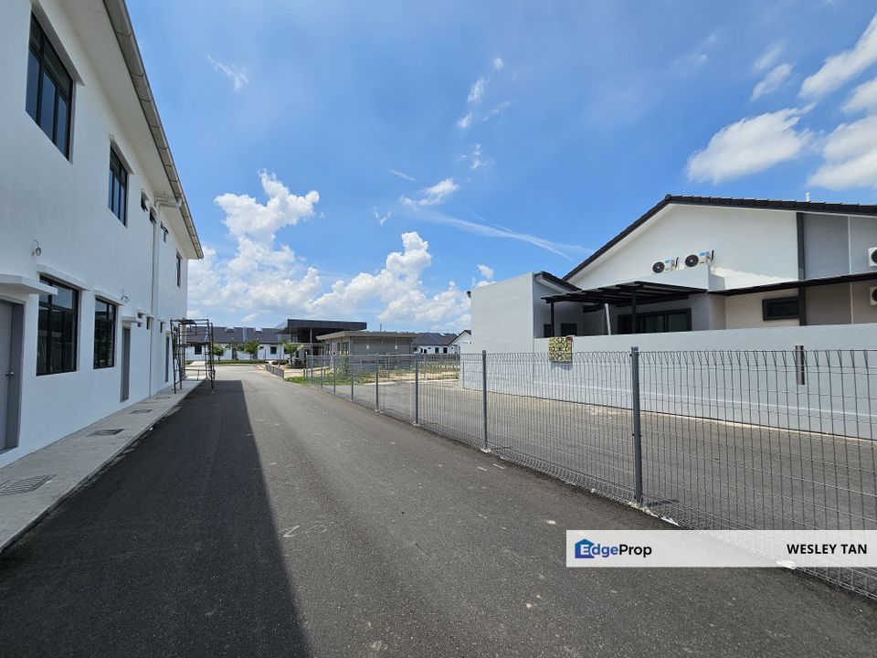 Botani Parkland Jasin Mainroad Side By Side Shop Ready for Franchise, Melaka, Jasin