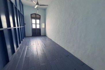 Jalan Chan Koon Cheng, Bandar Hilir 2 Storey Shop for Rent 