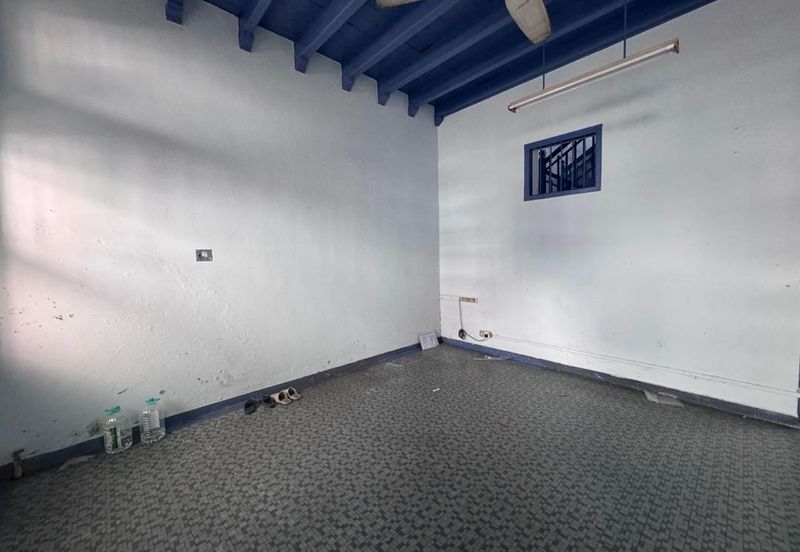 Jalan Chan Koon Cheng, Bandar Hilir 2 Storey Shop for Rent 