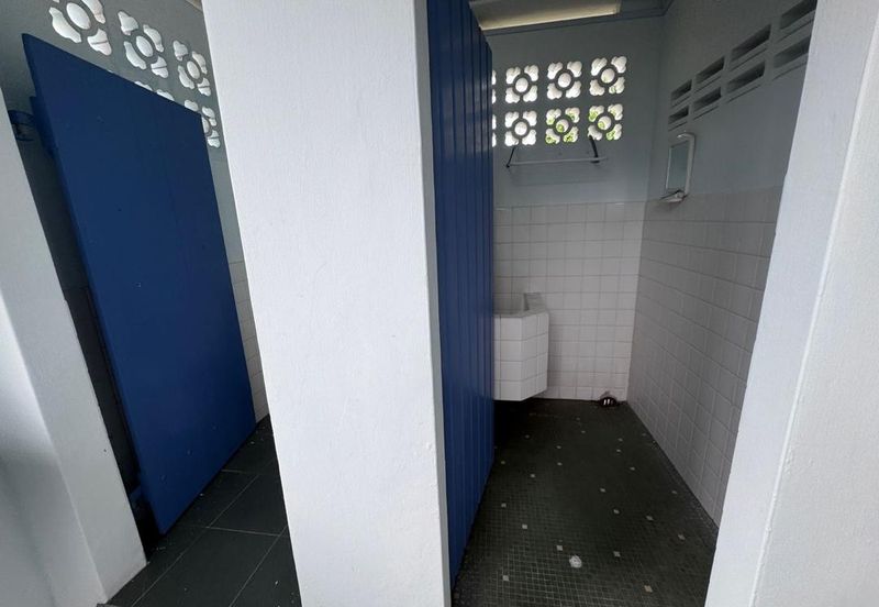 Jalan Chan Koon Cheng, Bandar Hilir 2 Storey Shop for Rent 