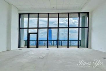 Menara EcoWorld (The Stride Strata Office @ BBCC)