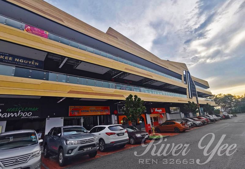 Ecohill Walk Mall, Setia Ecohill