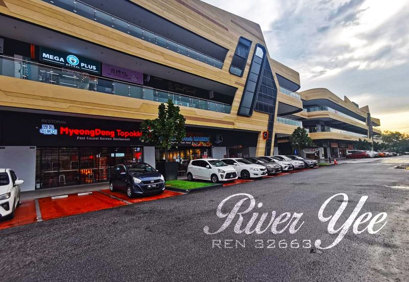 Ecohill Walk Mall, Setia Ecohill