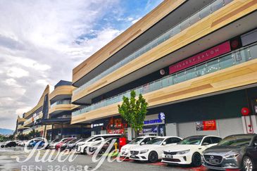 Ecohill Walk Mall, Setia Ecohill