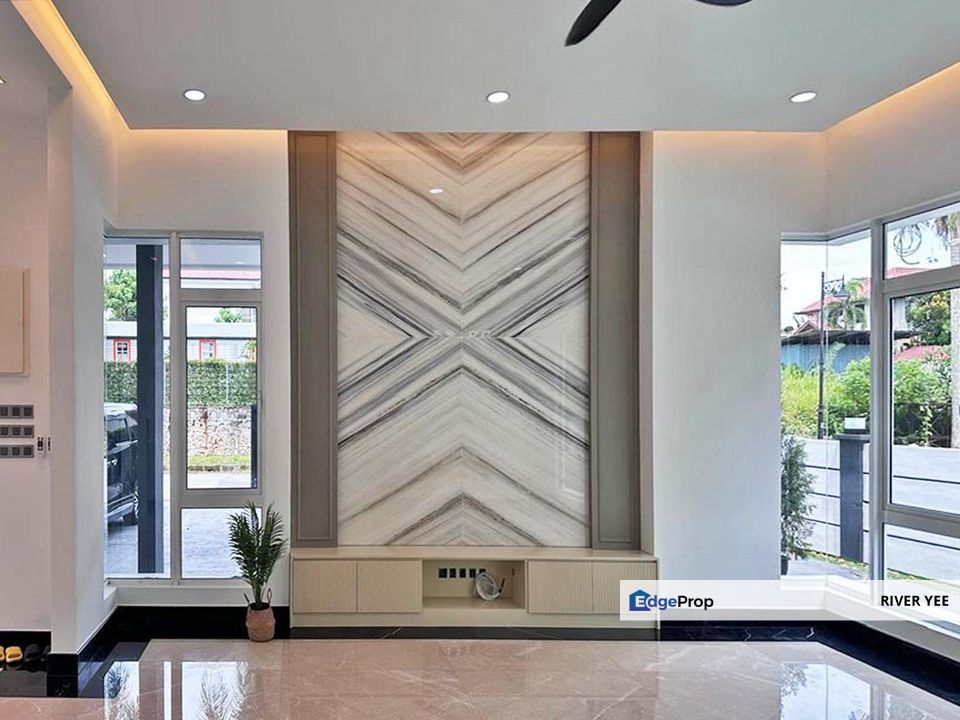 Taman Equine Seri Kembangan 3.5 Storey Detached Bungalow House 9700 sqft next to Sunway Eastwood, Selangor, Seri Kembangan