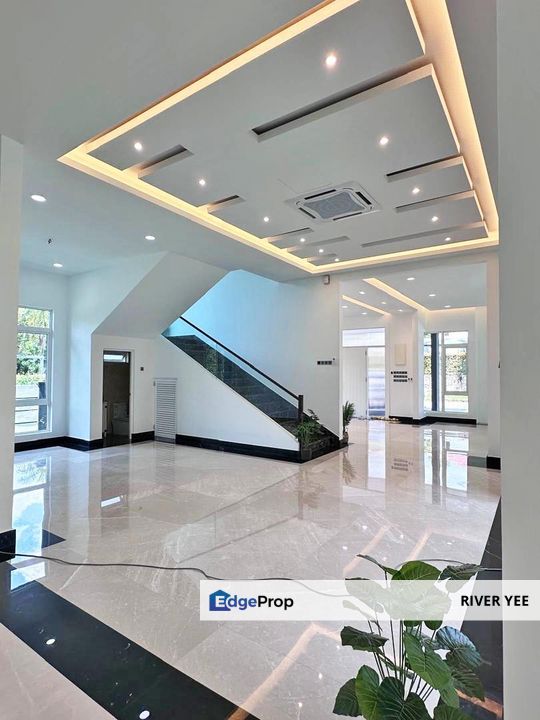 Taman Equine Seri Kembangan 3.5 Storey Detached Bungalow House 9700 sqft next to Sunway Eastwood, Selangor, Seri Kembangan