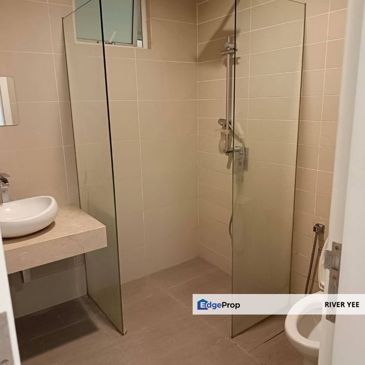  KLCC Binjai 8 Premium Soho Office Fully Fitted, Move in Condition, Walking Distance to Ampang Park LRT & Persiaran KLCC MRT, Suria KLCC, Kuala Lumpur, KLCC