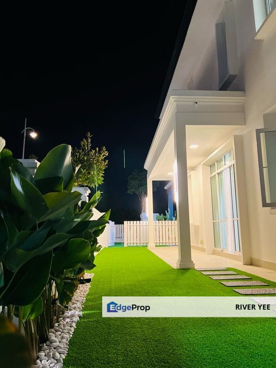 Eco Majestic Mellowood End Lot 36x70 Land Size 2520 sqft, Renvovated, Move in Condition, Selangor, Semenyih