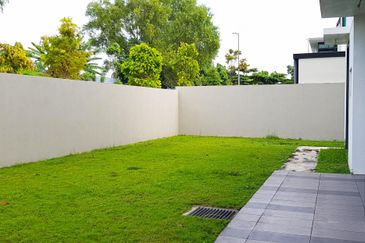 Putra Heights Marvelane Homes By The Lake 3 Storey Semi D Completed 40x80 & 40x90 