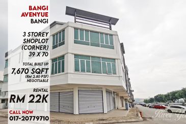 Bangi Avenue 3 Storey Corner Shoplot