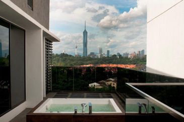 Jalan Taman Bukit Desa