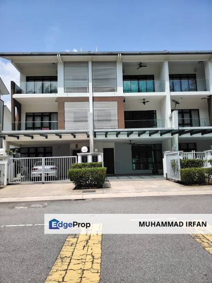 Renovated Facing Open 2.5 Storey Avens Residence, Southville City, Dengkil, Selangor, Bangi