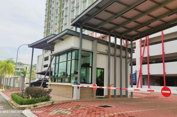 Mahkota Valley Suites IM 9 Nearby UIA IIUM