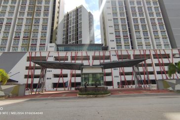 Mahkota Valley Suites IM 9 Nearby UIA IIUM