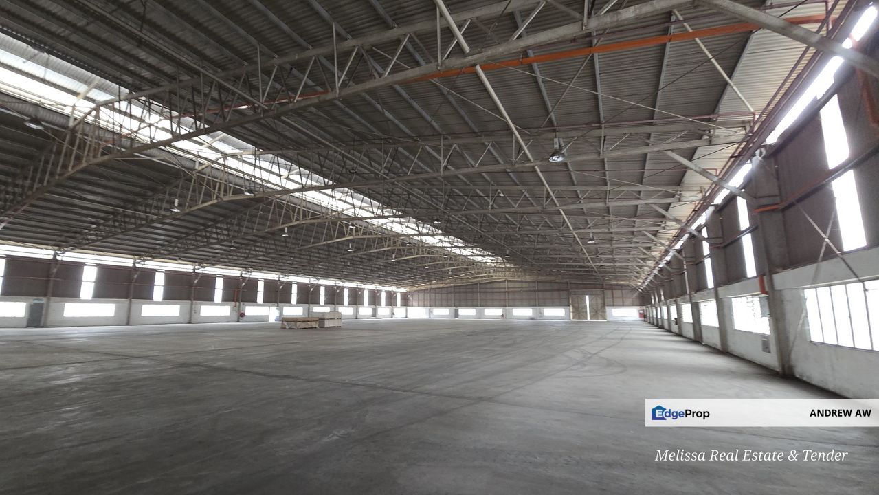 [43-Acres] Massive Industrial Warehouse Gebeng Kuantan, Pahang, Balok