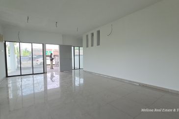 (New) Completed-Biggest Corner 2 storey Terrace