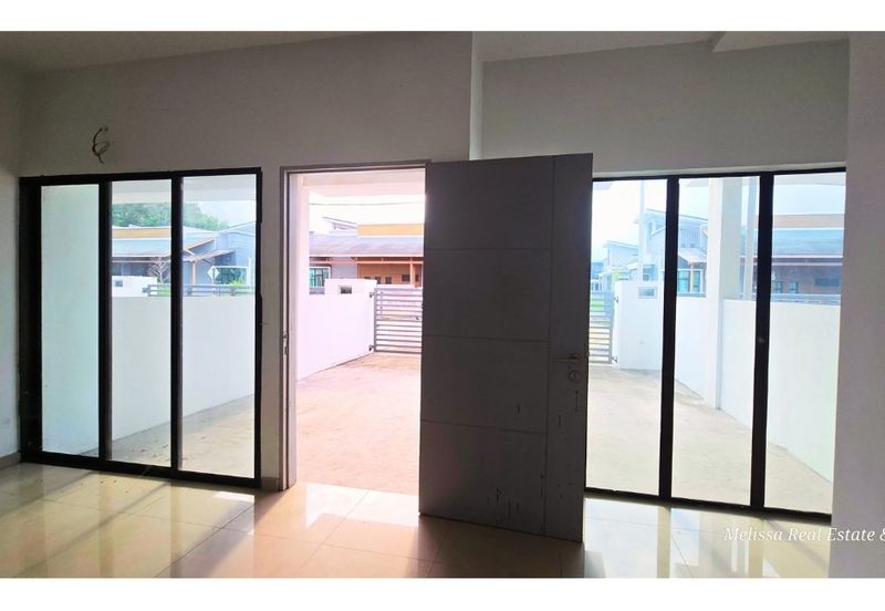 (New) Freehold Completed 2 Storey Terrace - Affordable Home from RM330k