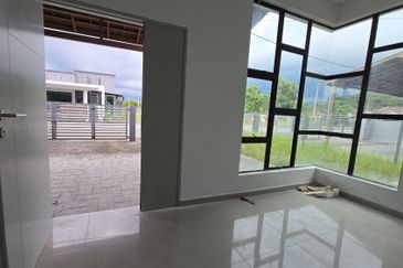 (New) Completed - Single Storey Semi-D Freehold (40x80) FREE MOT