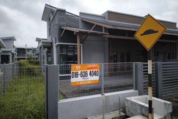 (New) Completed - Single Storey Semi-D Freehold (40x80) FREE MOT