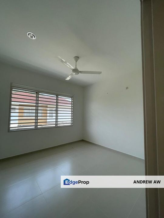 (Newly Refurbish) Semi-D for Rent @ KotaSAS, Pahang, Kuantan