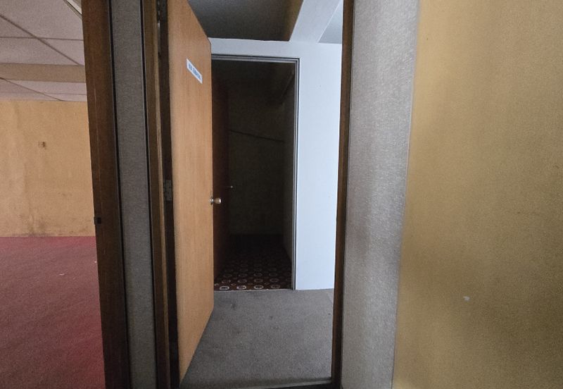 Multi-Level Commercial Shoplot in Kuantan 3 Storey Mezzanine plus Basement