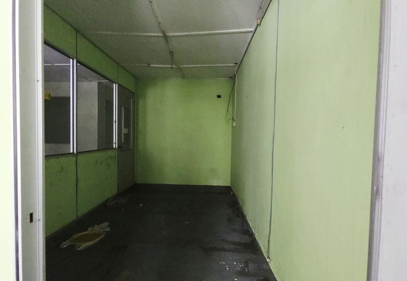 Multi-Level Commercial Shoplot in Kuantan 3 Storey Mezzanine plus Basement