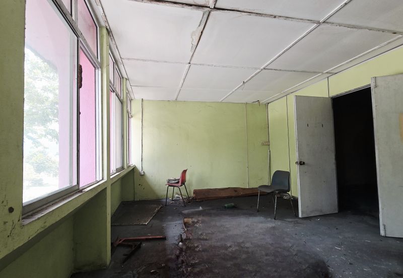 Multi-Level Commercial Shoplot in Kuantan 3 Storey Mezzanine plus Basement