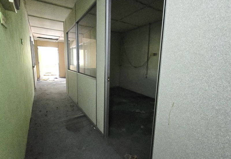 Multi-Level Commercial Shoplot in Kuantan 3 Storey Mezzanine plus Basement